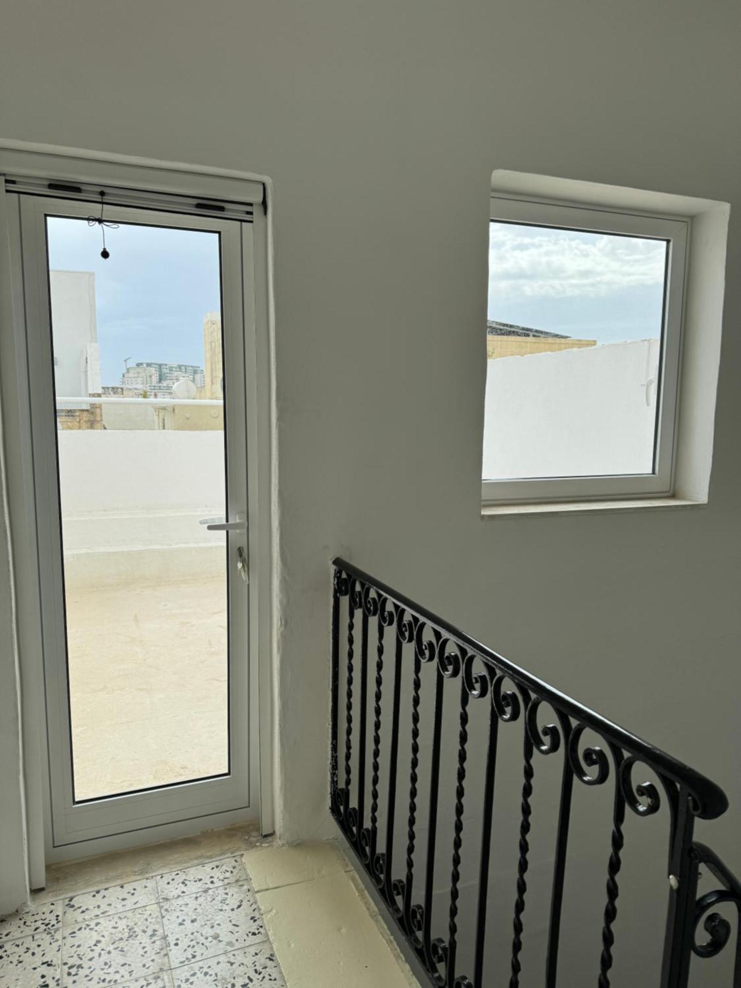 Вилла Townhouse 26 In Sliema, Malta Экстерьер фото